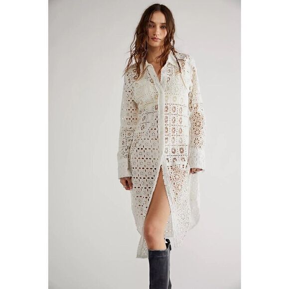 NWT FP One Yesenia Maxi Top Eyelet Button Whote Medium - Picture 9 of 9